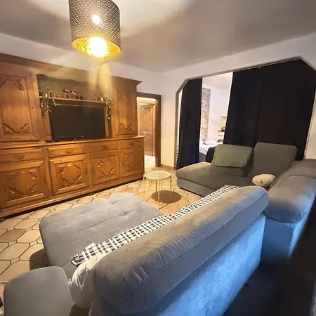 Appartement Chez Mamie Wifi Un Sejour A Part Moyeuvre-Grande